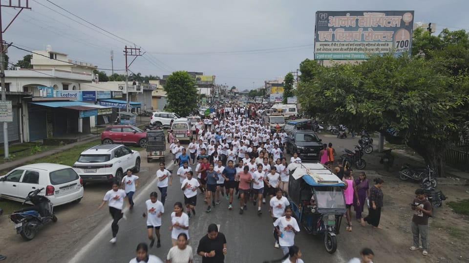 Marathon race organised on CM Pushkar Singh Dhami 51st birthday in khatima