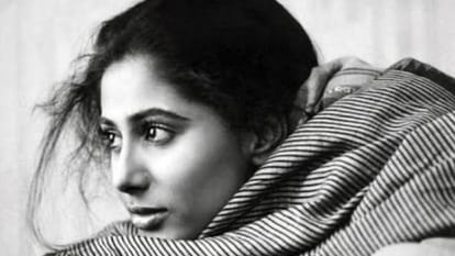 Smita Patil birthday special know her nice films and her personal life with Raj Babbar