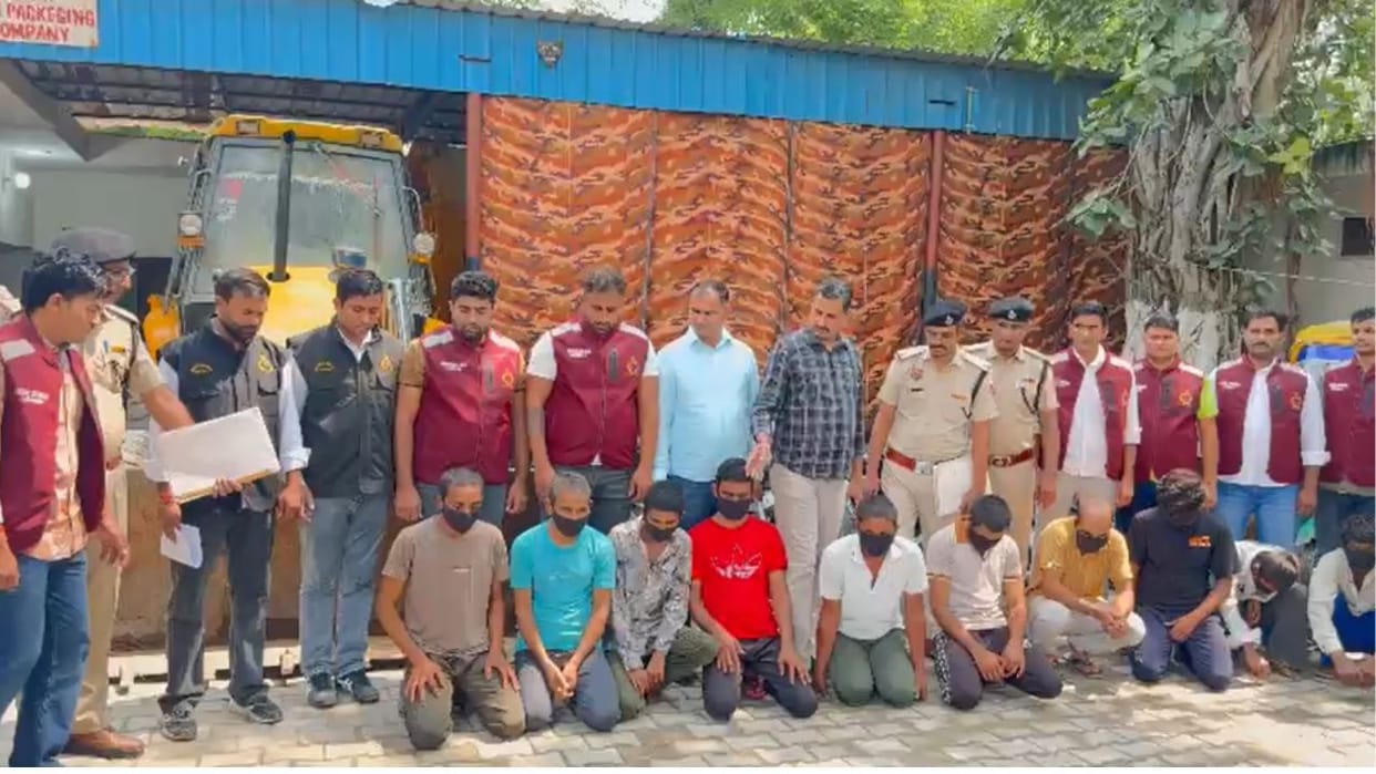 Police in Faridabad arrested 11 accused for vehicle theft