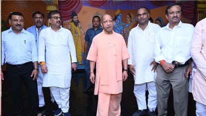 One lakh youths in UP to get jobs in the next six months: CM Yogi