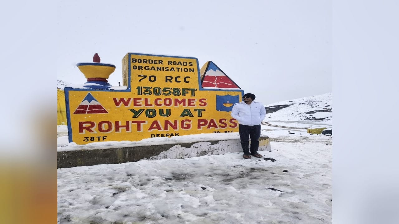 Himachal Weather: Peaks, including Rohtang, draped in a blanket of snow in September; Manimahesh Yatra halted