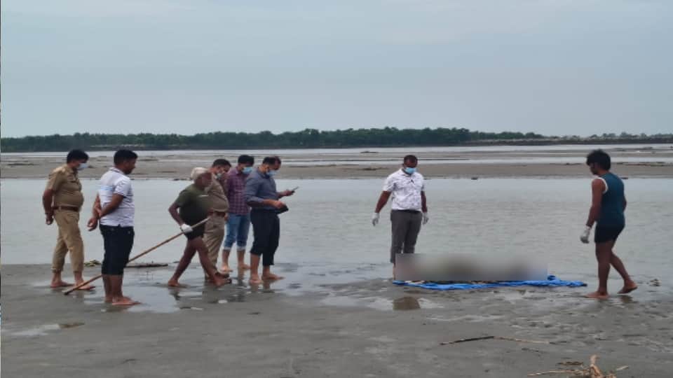 Bijnor: Bodies of Woman and Man Found in Ganga During Search for Elderly Man