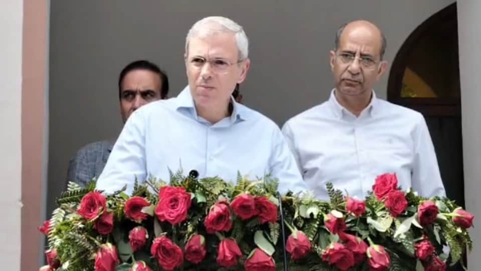 J&K CM Omar Abdullah arrives in Amritsar announces accommodation facilities for patients