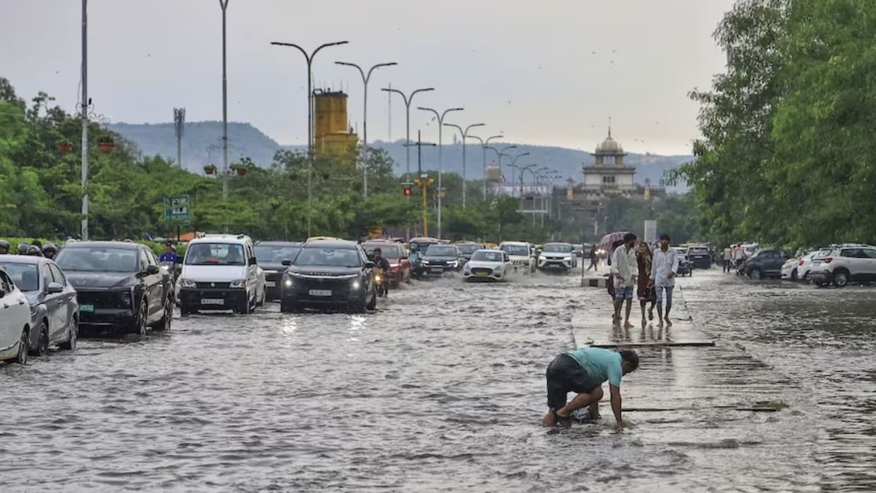 Rajasthan Weather: Rain Alert in 22 Districts; Dungarpur, Banswara Get Up to 8 Inches, Temperatures Drop by 6°