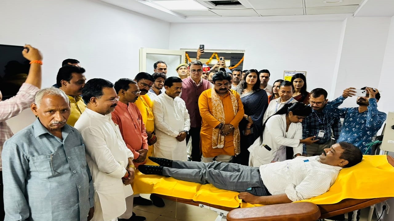 राजकीय मेडिकल कॉलेज में लगा रक्तदान शिविर