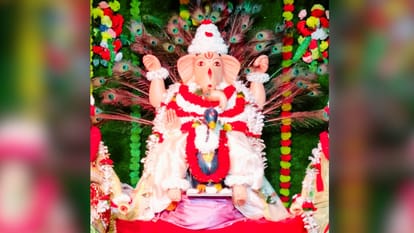 शेरवाली कोठी में लालबाग का राजा की प्रतिमूर्ति श्रीगणेश जी।