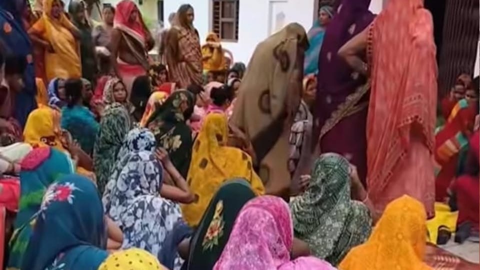 SP leader murder village head husband had Pawan Yadav murder by hiring a contract killer for five lakh rupees