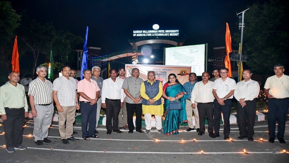 Meerut: City illuminated by 2.5 lakh earthen lamps on the Prime Minister's birthday; saplings planted