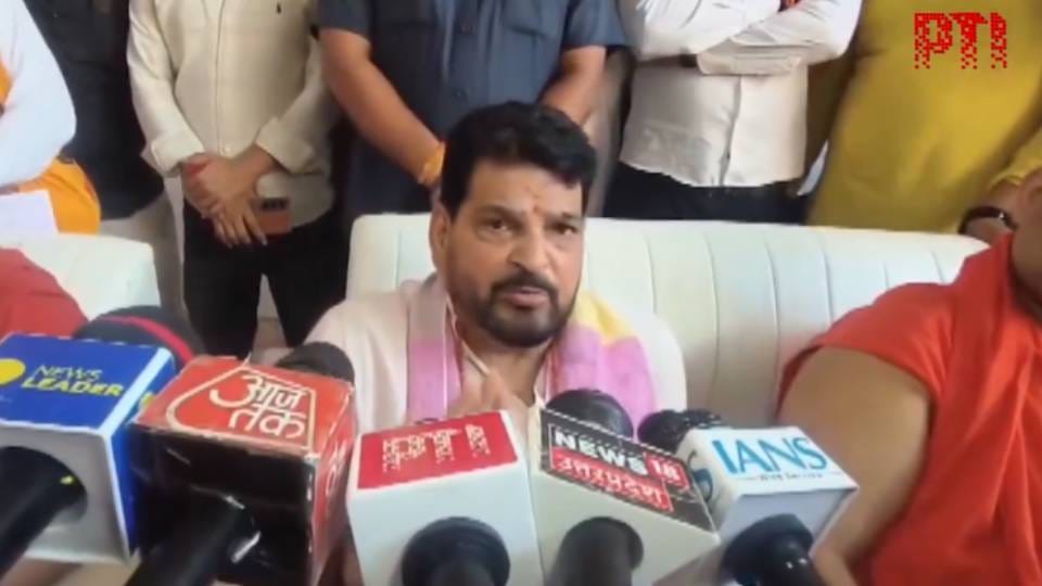 Brijbhushan Sharan Singh lashes out at Ramdev in Ayodhya calls him ringleader of adulterators