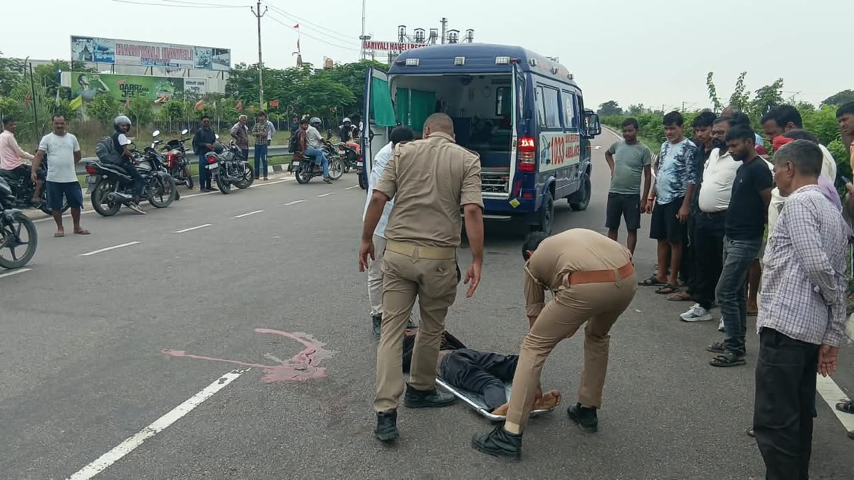 Kanpur Road Accident  youth crushed to death by a roadways bus body sent for post mortem