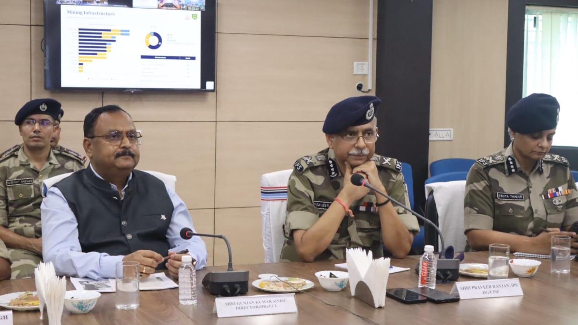 केंद्रीय औद्योगिक सुरक्षा बल (सीआईएसएफ) के महानिदेशक प्रवीर रंजन
