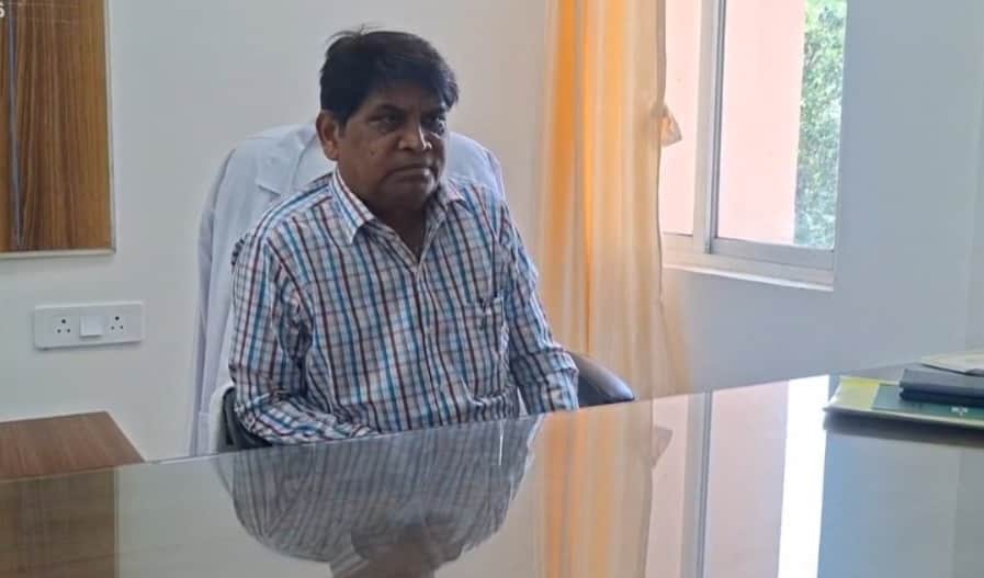 Health department Bihar civil surgeon Madhepura suspension order on irregularities licences bihar news