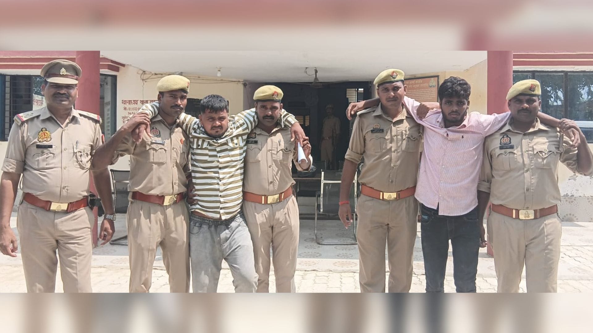 पुलिस की गिरफ्त में दोनों आरोपी।