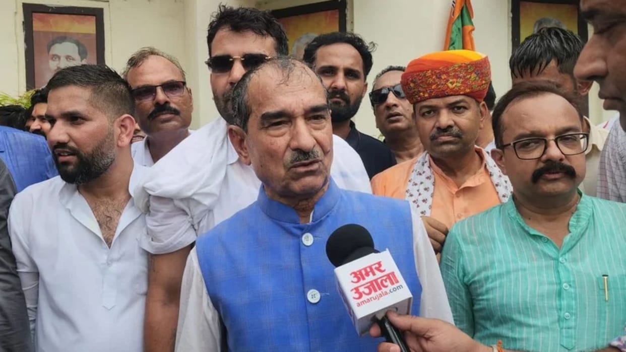 Political Heat in Rajasthan Madan Rathore Attacks Gehlot Claims Ex-CM Isolated in Own Party