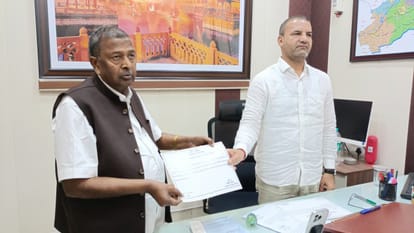 गिरिश गर्ग