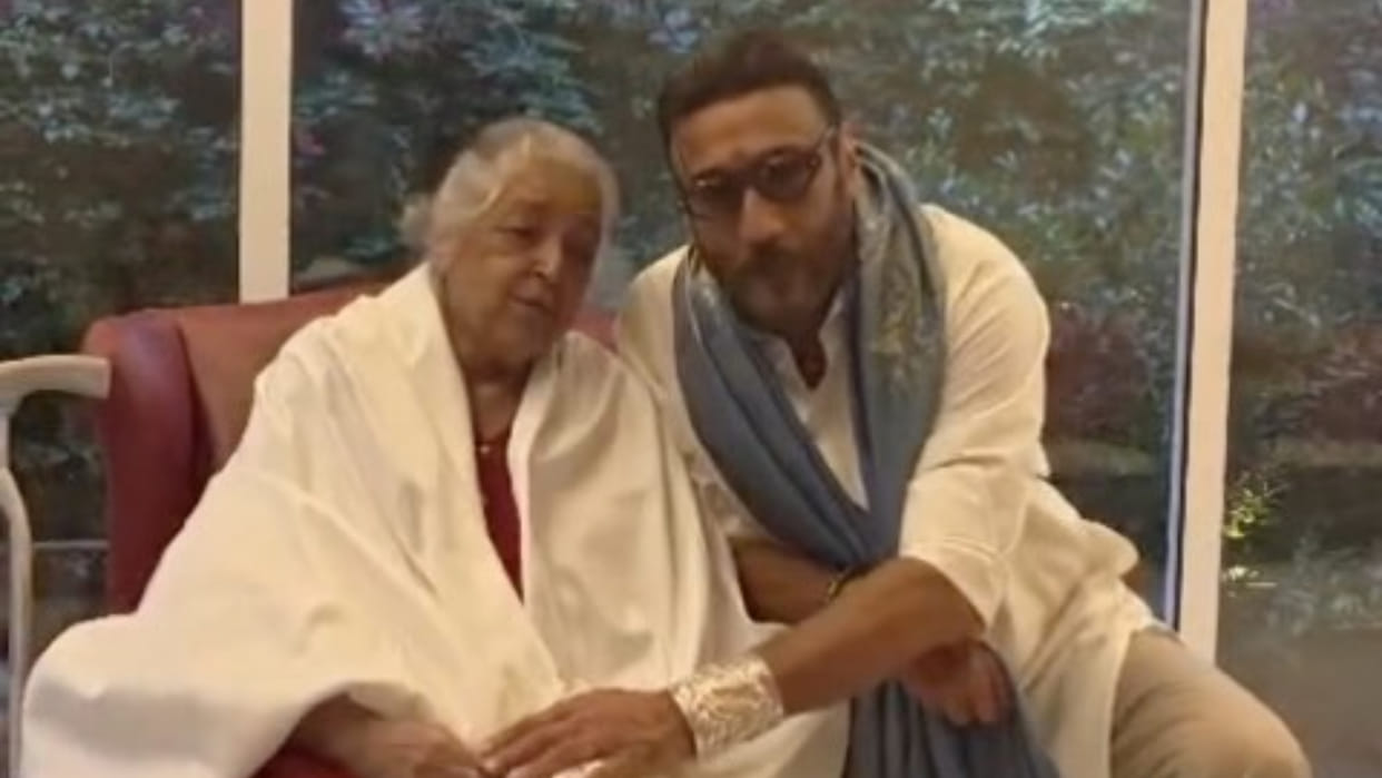 Jackie Shroff Met Veteran Actress Shubha Khote Suniel Shetty And Fans Shower Love On This Viral Video