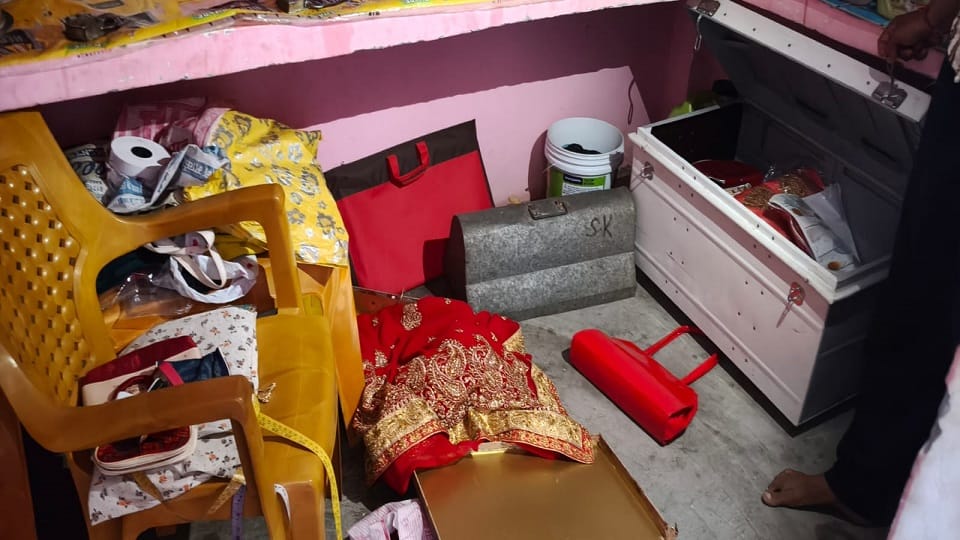 Family Slept in Cattle Shed as Thieves Broke Into House