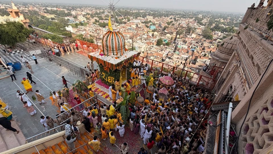 Radharani was seated under white canopy at Ladliji Temple in Barsana on ocassion of radhashtami