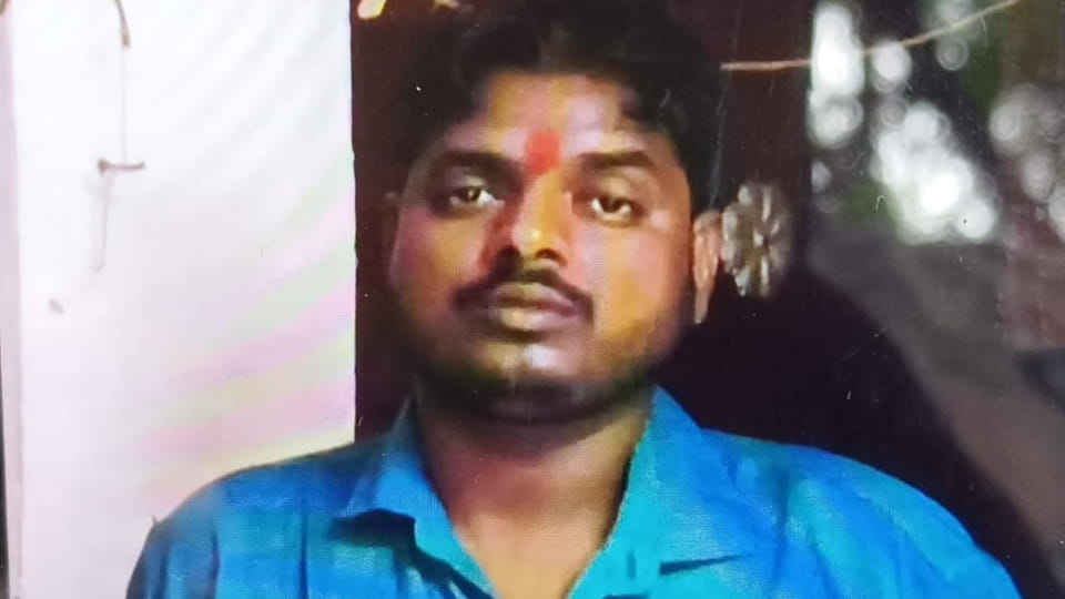 नीरज कुमार की फाइल फोटो