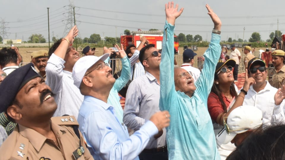 Meerut Air Show: Surya Kiran’s Nine Hawks Dazzle Crowd with 35-Minute Aerial Display