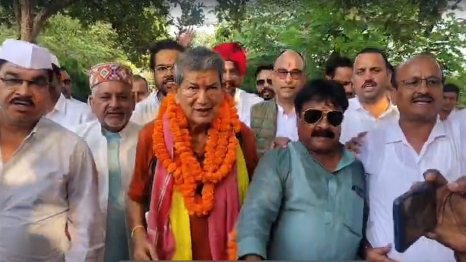 हरीश रावत पहुंचे हरिद्वार