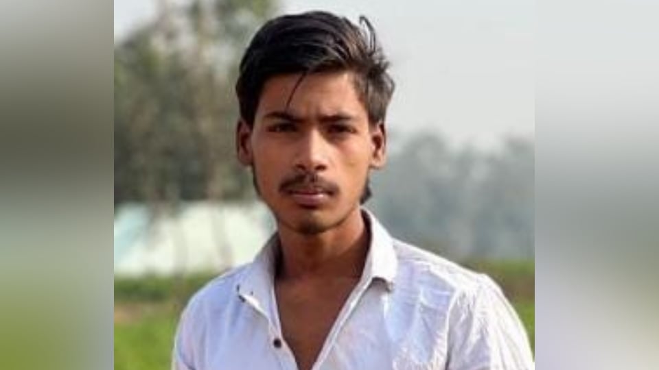मोइन की फाइल फोटो।