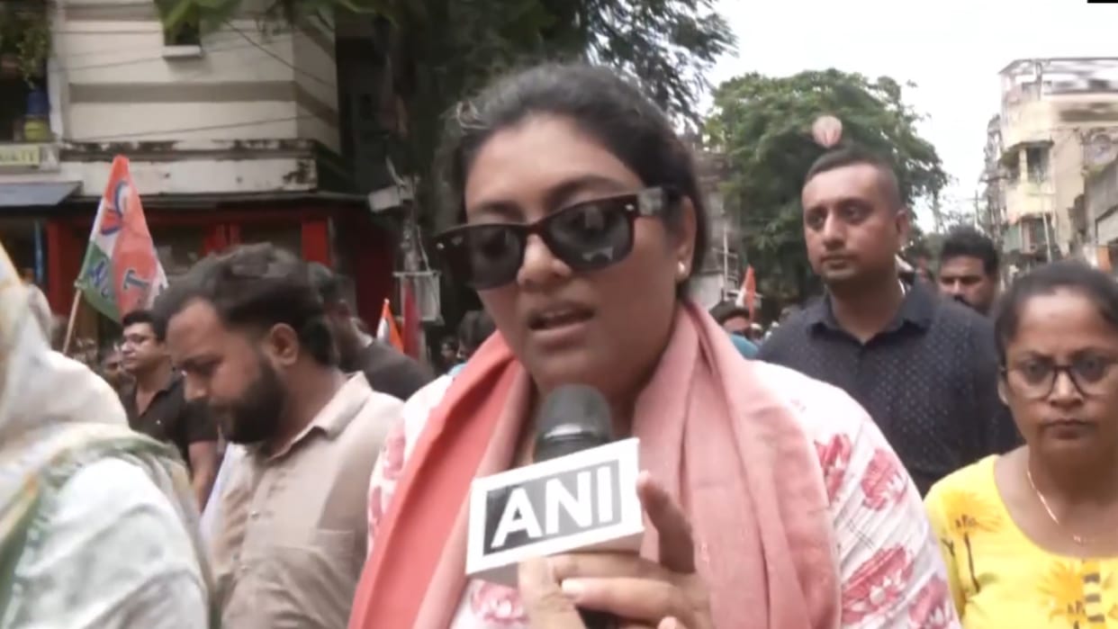 Kolkata: TMC protests against attacks on leaders; accuses BJP of taking over party office