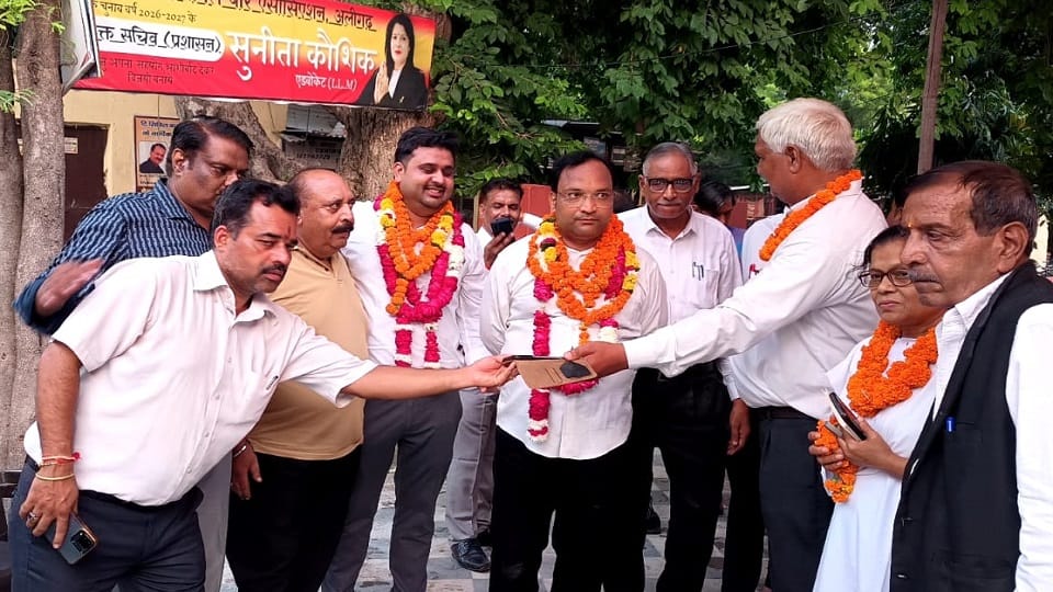 नवनियुक्त पदाधिकारी