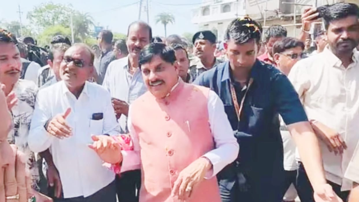 ujjain cm mohan yadav surprise inspection road widening singhsth preparations