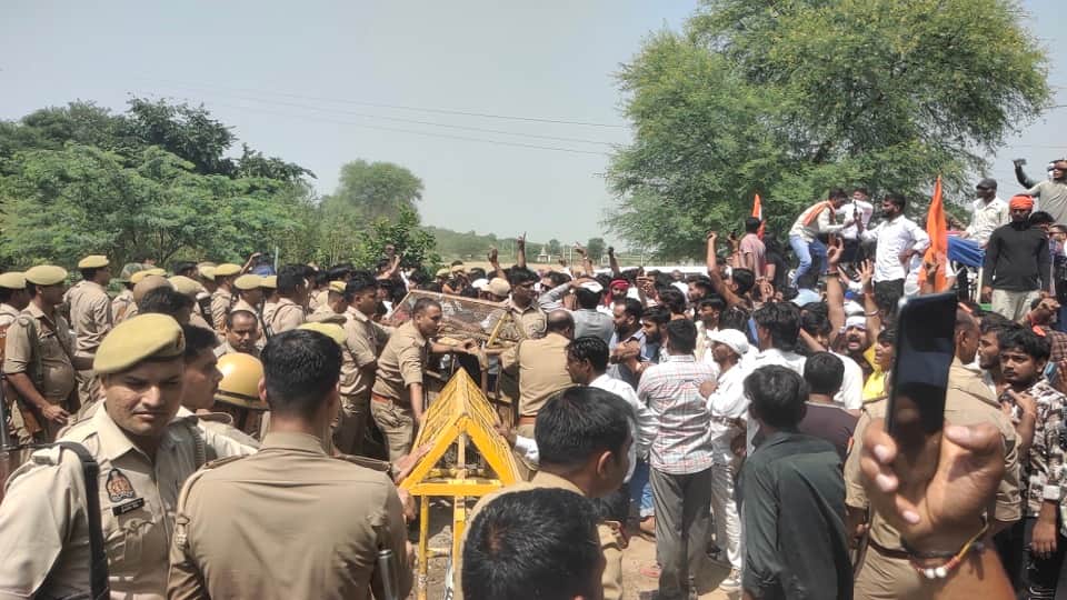 UGC Protest Turns Chaotic in Agra Tractor Marchers Reach Expressway Stone Pelting Reported