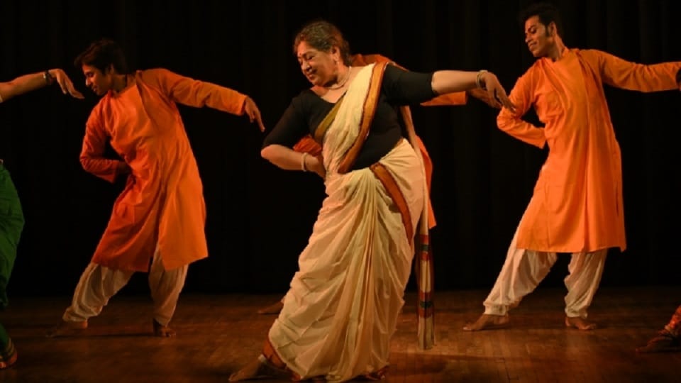 Uday Shankar's daughter-in-law Tanushree returns after 51 years; performs with the troupe for the first time