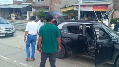 Police stopped convoy mafia figure Atiq Ahmed son Ali