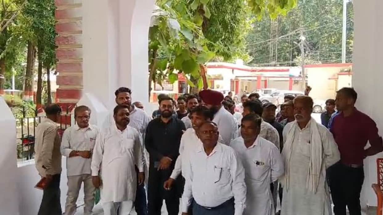BJP MLA security personnel accused of slapping a person in Pilibhit