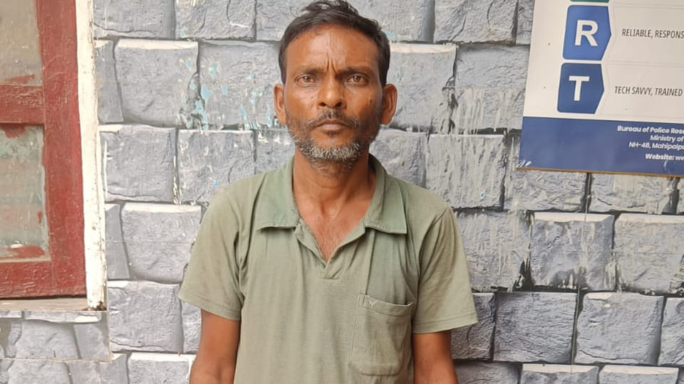 Rashid, carrying reward of ₹50,000 and absconding for four years in gang misdeeds and murder case, arrested