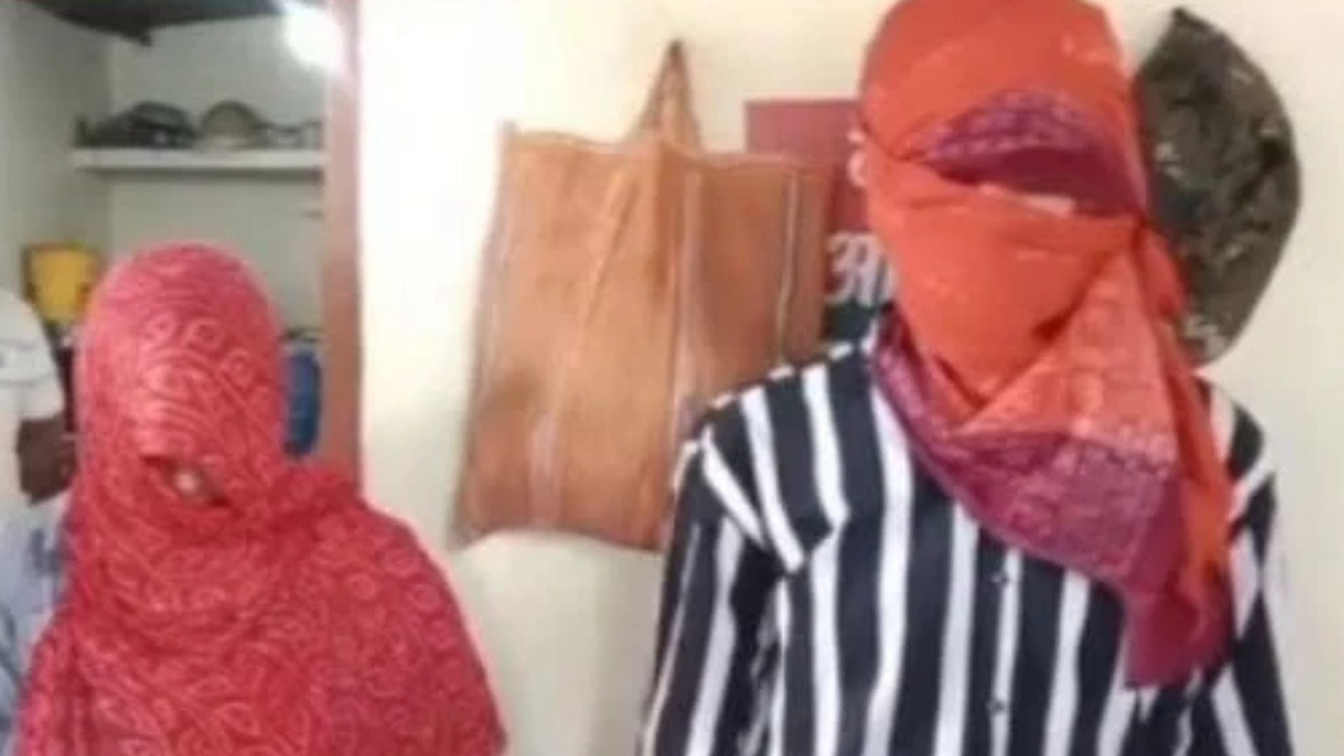 गिरफ्तार आरोपी