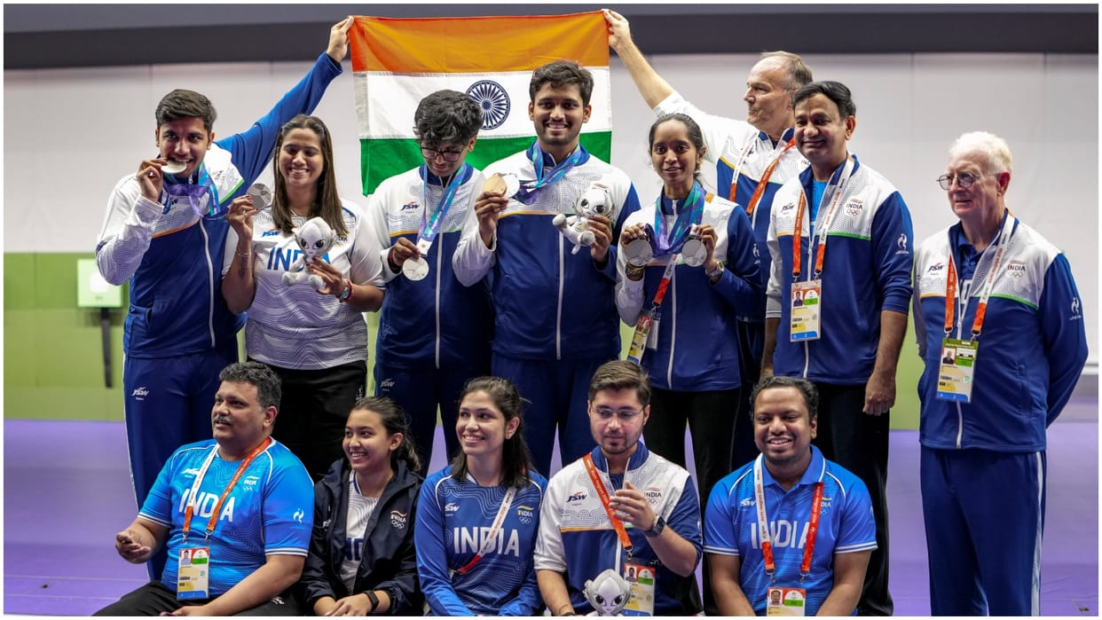Asian Games Day 2 Live Updates: India Schedule Medal Tally Hockey Shooting Results News in Hindi