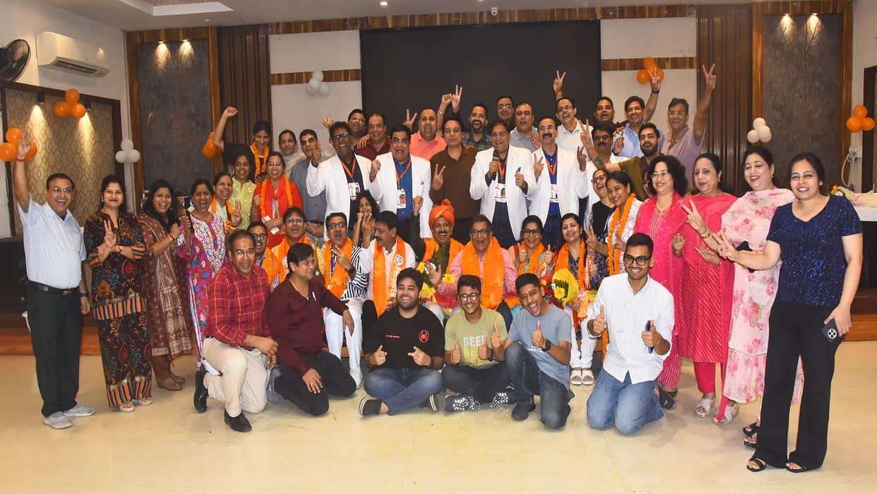 Dr Himanshu defeated Dr Bhaskar by 260 votes for the post of President in the Bareilly IMA election