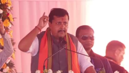UP Big News Yogi lashes out at SP; Rajbhar predicts the state will be split into four parts; posters o
