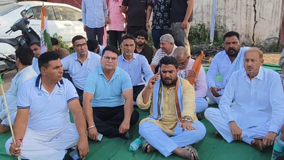 Uproar in Haryana ahead of Tijara election 18 Congress councilors stopped