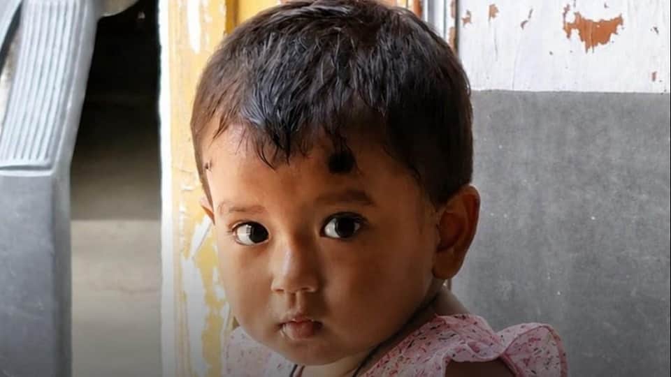 Girl drowns in pond while playing; family became suspicious after finding her slippers