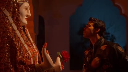 dupahiya season2 trailer released featuring Dinesh Lal Yadav nirahua and sparsh shrivastav with renuka shahane