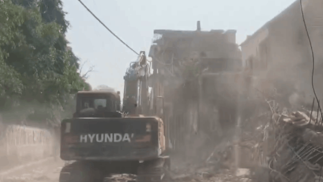 demolition drive against illegal construction in Chhatarpur area