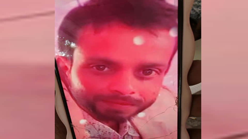 युवक की फाइल फोटो