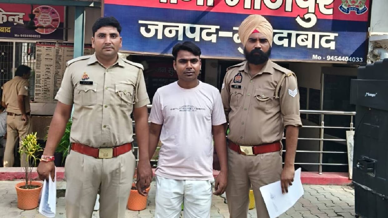 UP: Accused arrested in ₹1.68 crore GST evasion case; operated business using a fake firm.