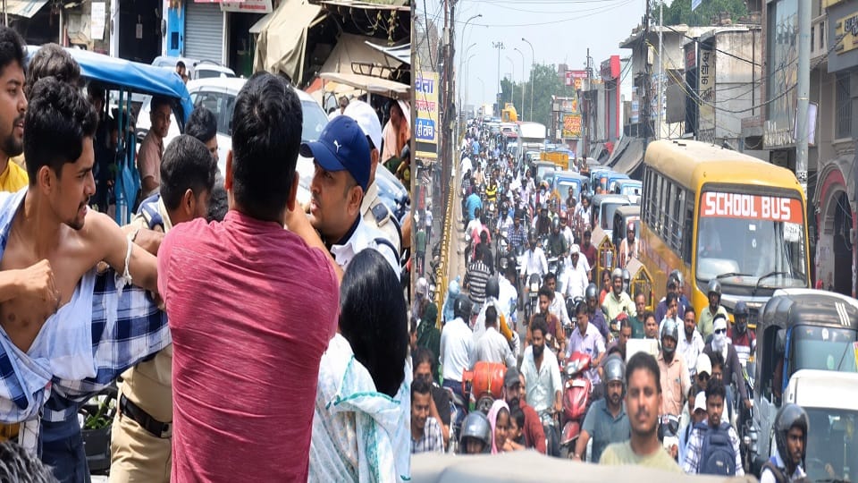 Aligarh Traffic Police Clash with Mother-Son