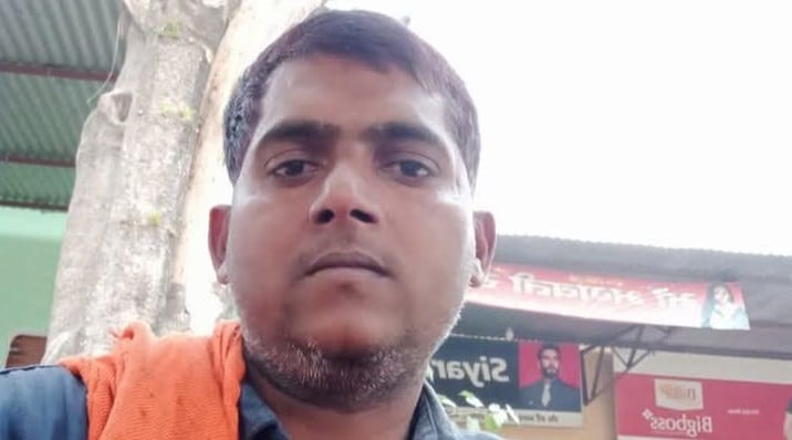 Kannauj Headon collision between two motorcycles BJP booth president dies another youth injured