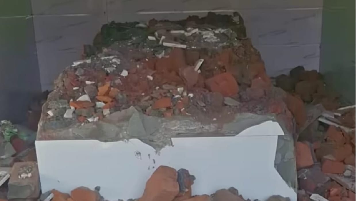 Members of Hindu community demolished a Pir's shrine in Karnal's Karn Vihar