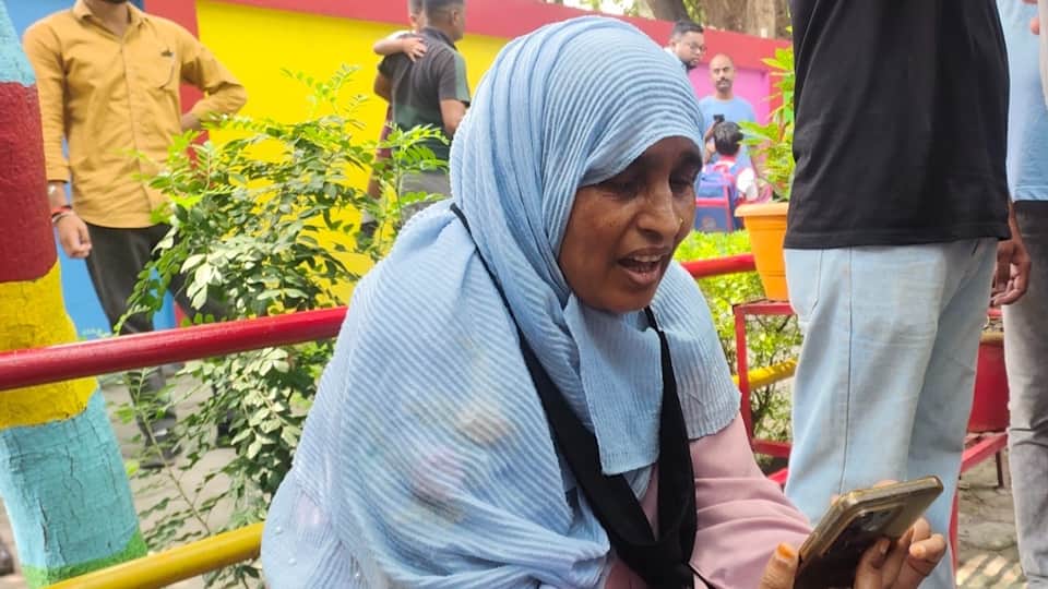 young man shot female teacher at school and then suicide In Lakhimpur see photos