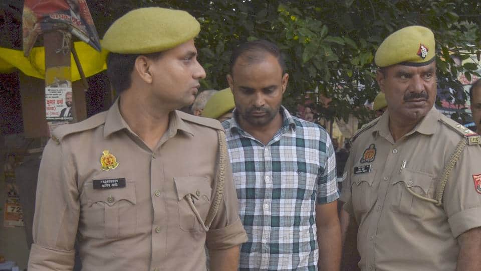 court sentenced dismissed constable Prashant Chaudhary to 10 years of imprisonment In Vivek Tiwari murder case