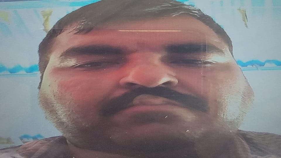 Youth run over by Canter while crossing NH-74; dies